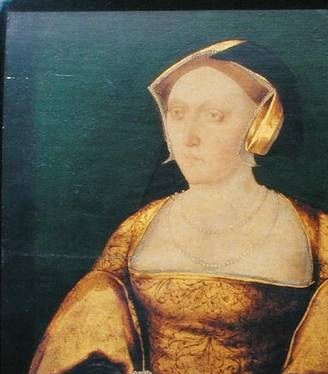 The fashions when Jane Seymour was Queen 1536-7