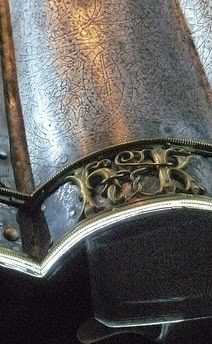 Henry VIII's Armour with the HK Love Knot