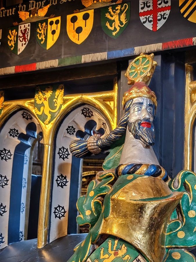 The Tomb of Sir Lewis Robsart – Westminster Abbey © @mementouk