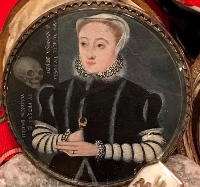 Possibly Elizabeth I Tudor – The Paine Miniature